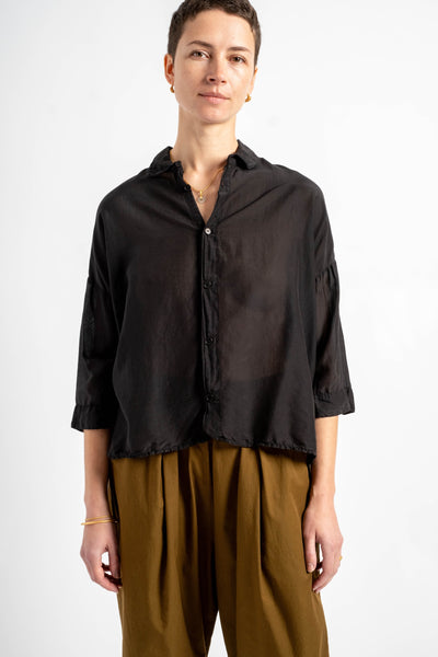 Cropped Boxy Shirt in Black