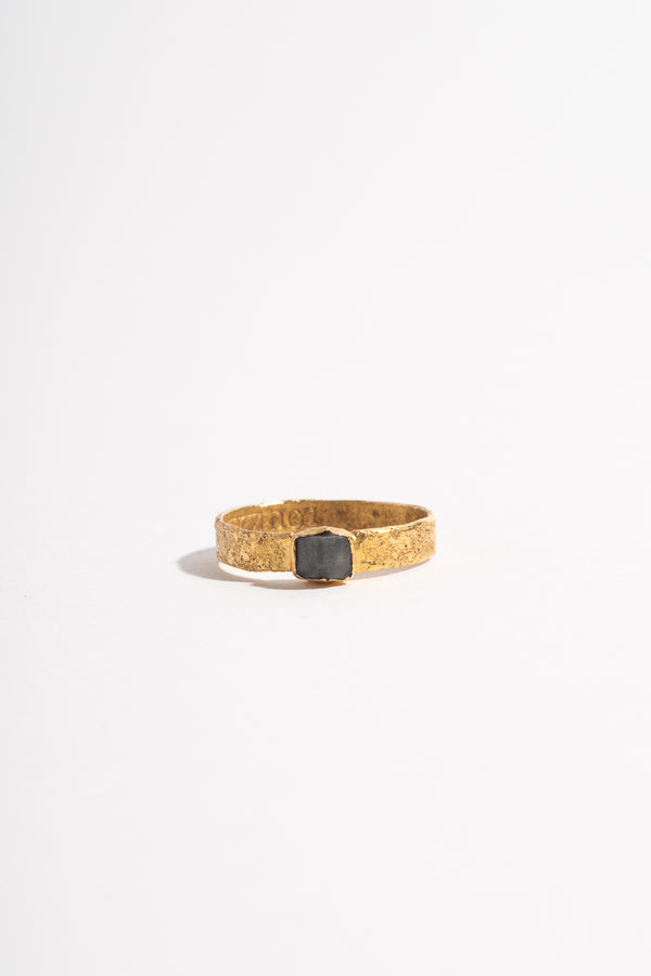 22K Dark Raw Sapphire Ring