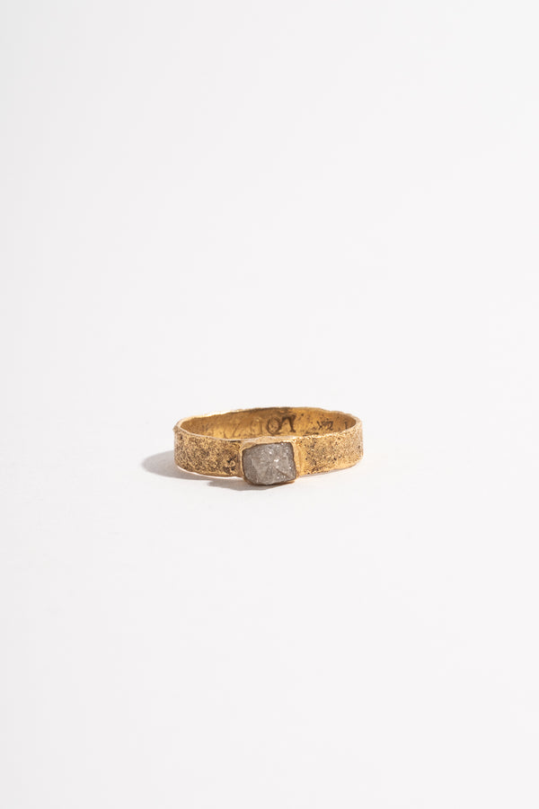 22K Light Raw Sapphire Ring