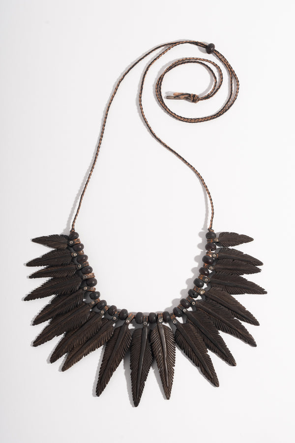 Black Wood Leaf Choker