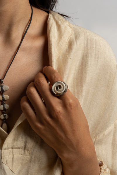 Sterling Shell Ring No.2
