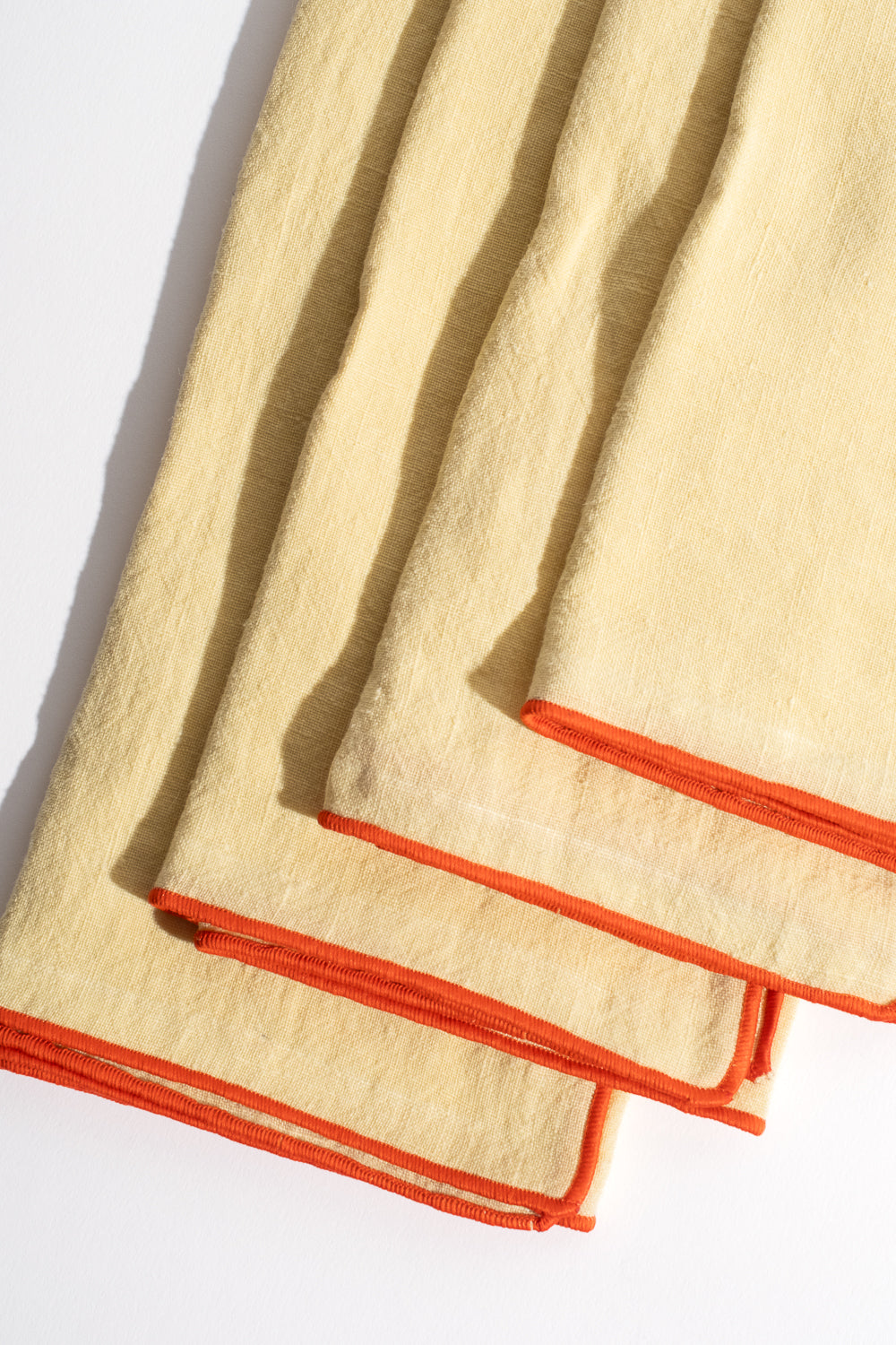 Medium Napkin Set in Butter