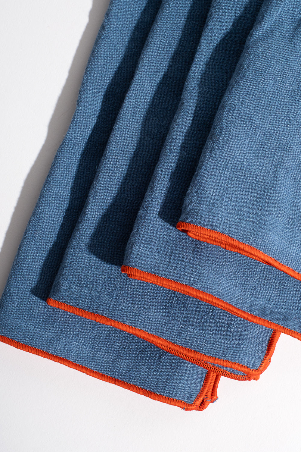 Medium Napkin Set in Dolcelatte