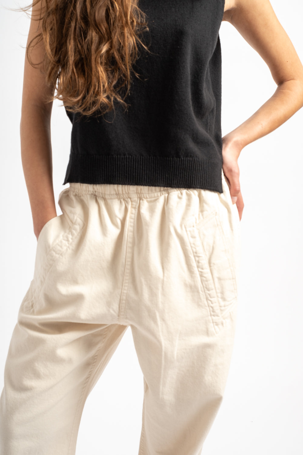 Wide Leg Jogger in Off White Cotton Twill
