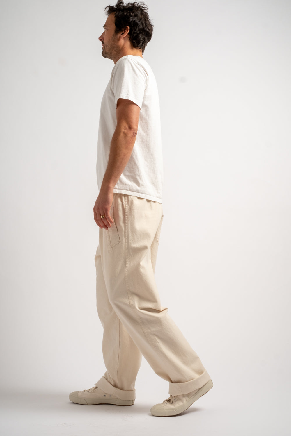Wide Leg Jogger in Off White Cotton Twill