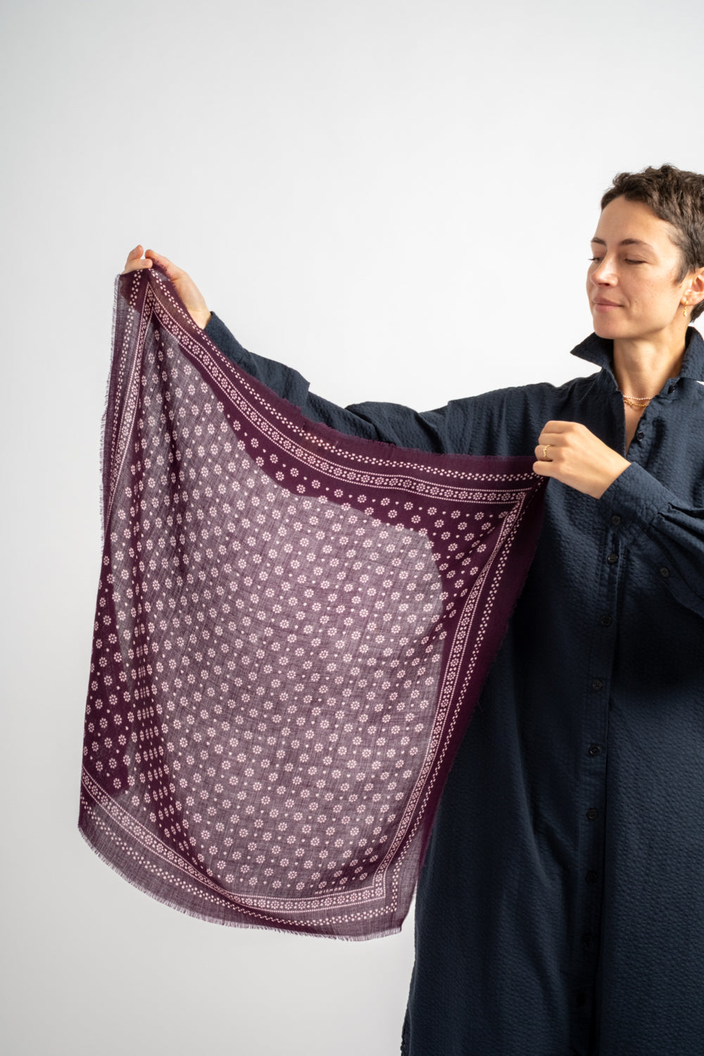 Scarf Olaf No. 676 in Taffeta