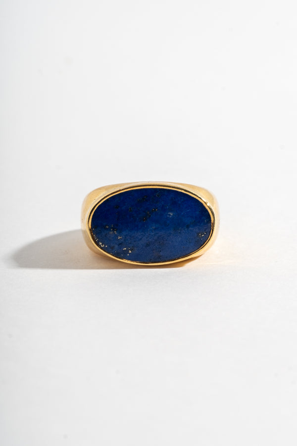 18K Flat Lapis Oval Ring Circa 1970