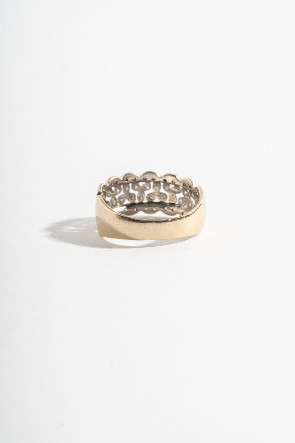 14K White Gold Diamond Lacey Band