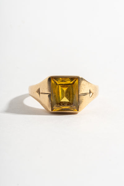 10K Retro Yellow Sapphire Ring w/ Arrows