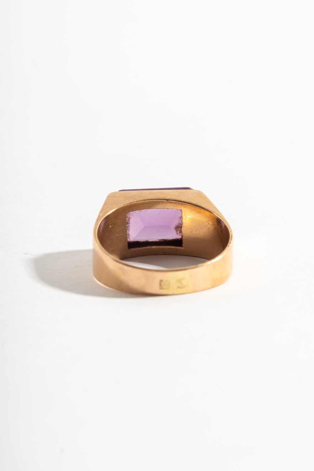 10K Rectangular Amethyst Ring