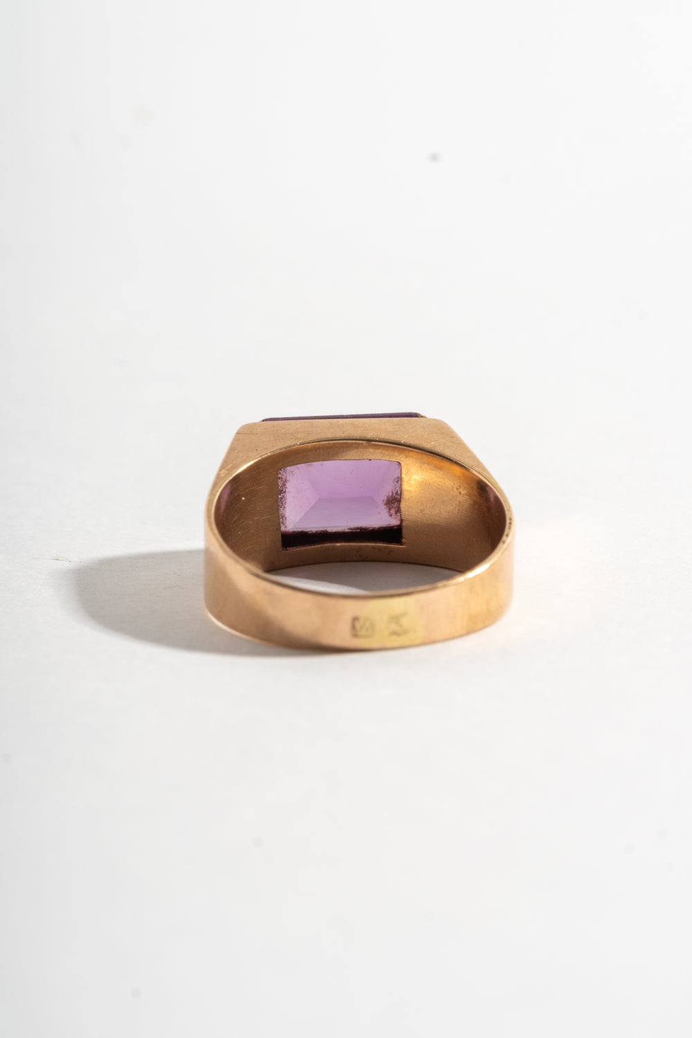 10K Rectangular Amethyst Ring