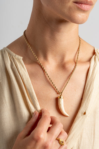 18K Boar Tusk Pendant