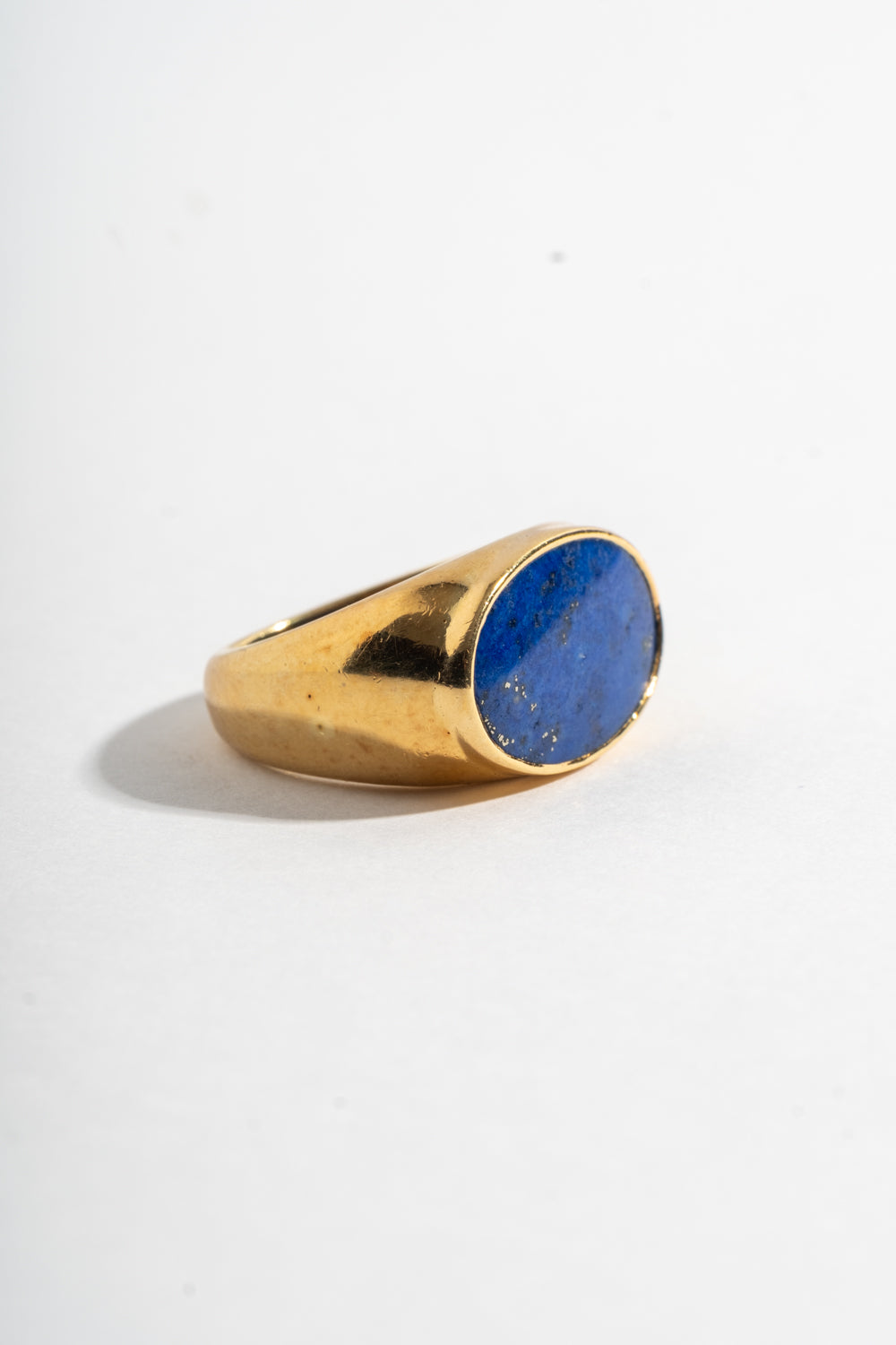 18K Flat Lapis Oval Ring Circa 1970