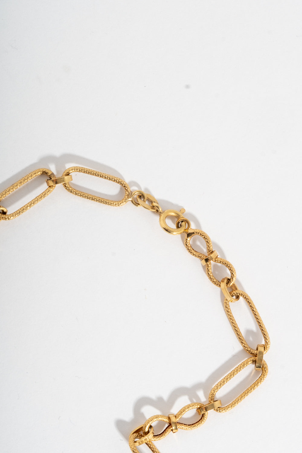 18K 28