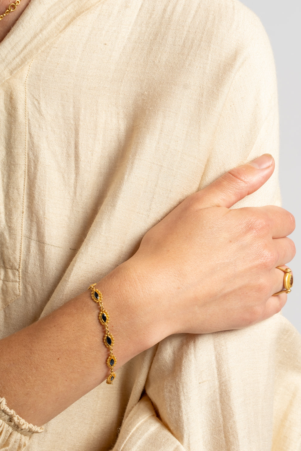18K Sapphire Navette Bracelet