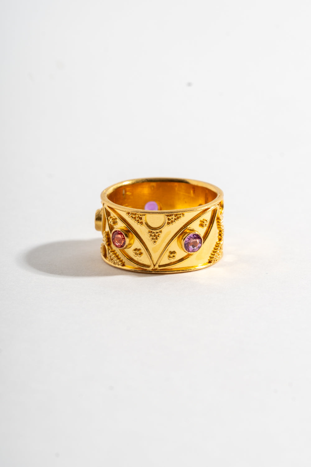22K Granulated Mixed Stone Cigar Band