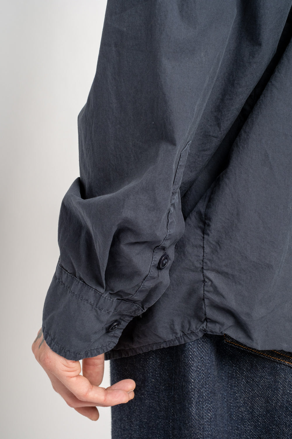 The Men's Shirt in Dark Navy