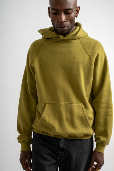 The Men's Hooded Sweatshirt in Olive