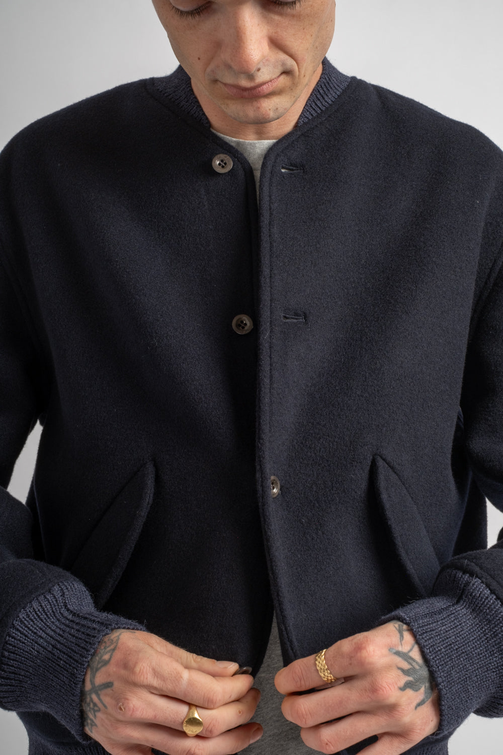 Bo Bomber in Navy