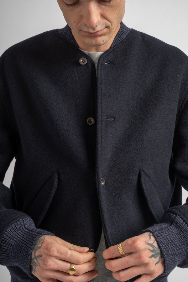 Bo Bomber in Navy