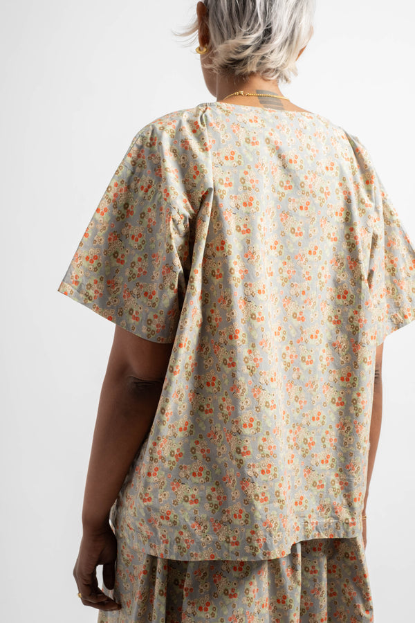 Friedrich Tee in Dusty Blue Floral