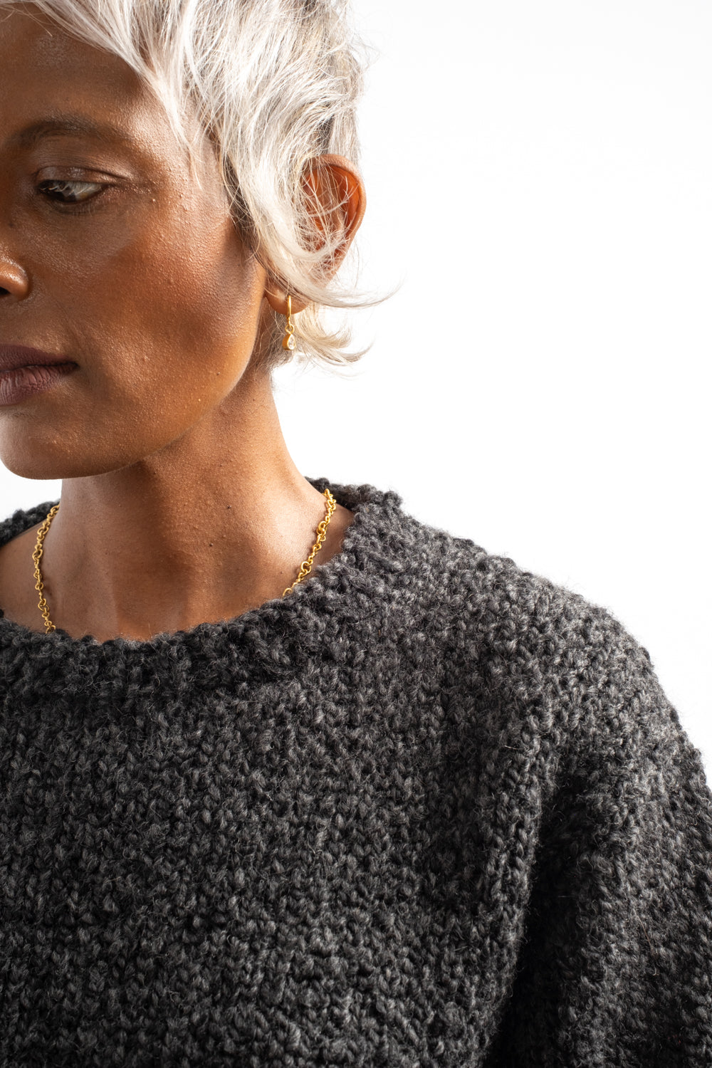 Jona Jumper in Charcoal