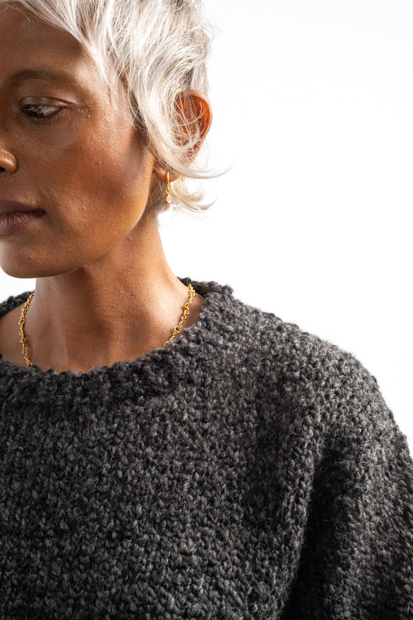Jona Jumper in Charcoal