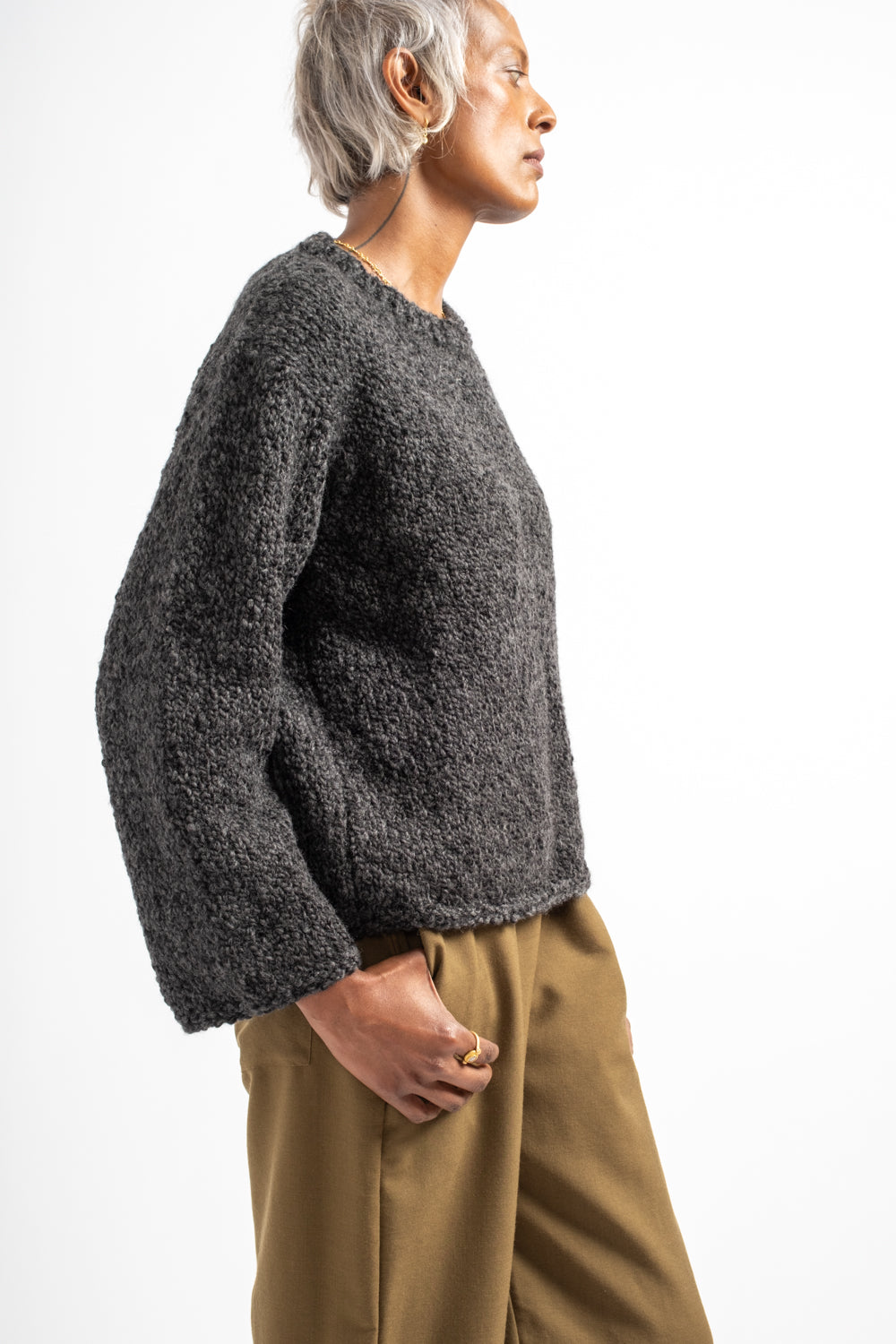 Jona Jumper in Charcoal