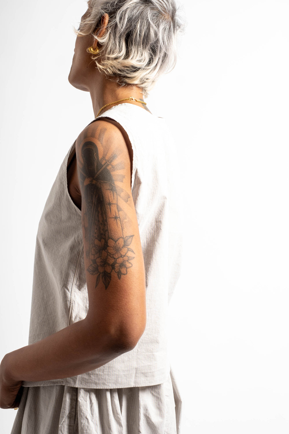 Victor Vest in Fine Dusty Stripe