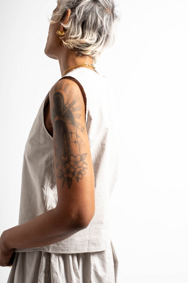 Victor Vest in Fine Dusty Stripe