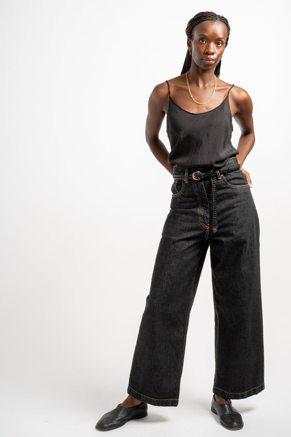 Neive Curved Leg Pant in Black Italian Denim