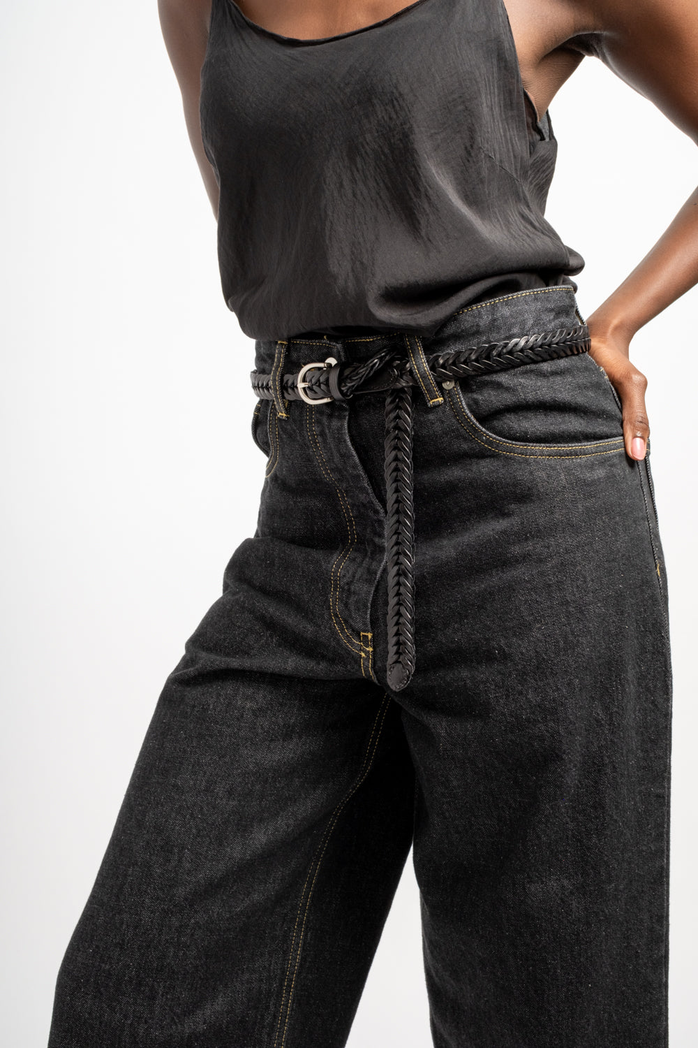 Neive Curved Leg Pant in Black Italian Denim