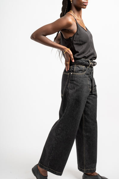Neive Curved Leg Pant in Black Italian Denim