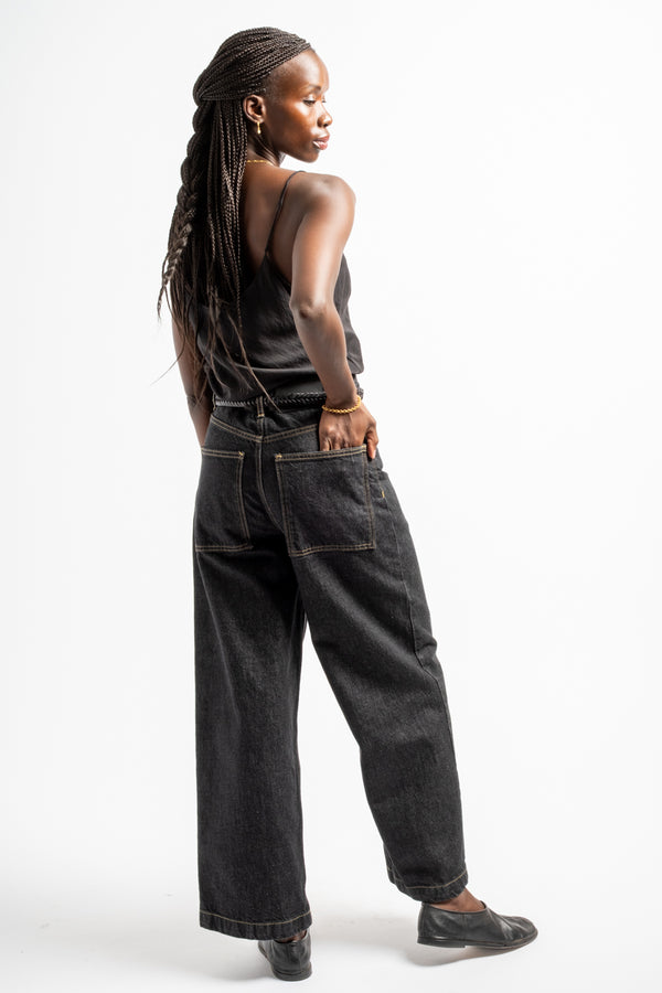 Neive Curved Leg Pant in Black Italian Denim