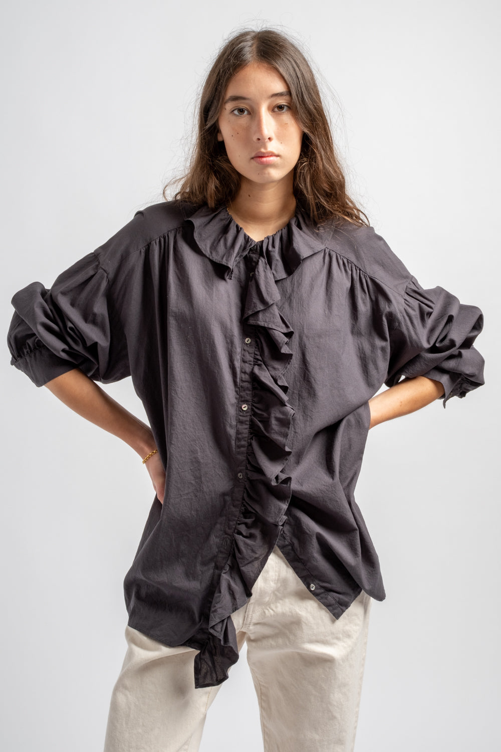 Frill Blouse in Sumikuro