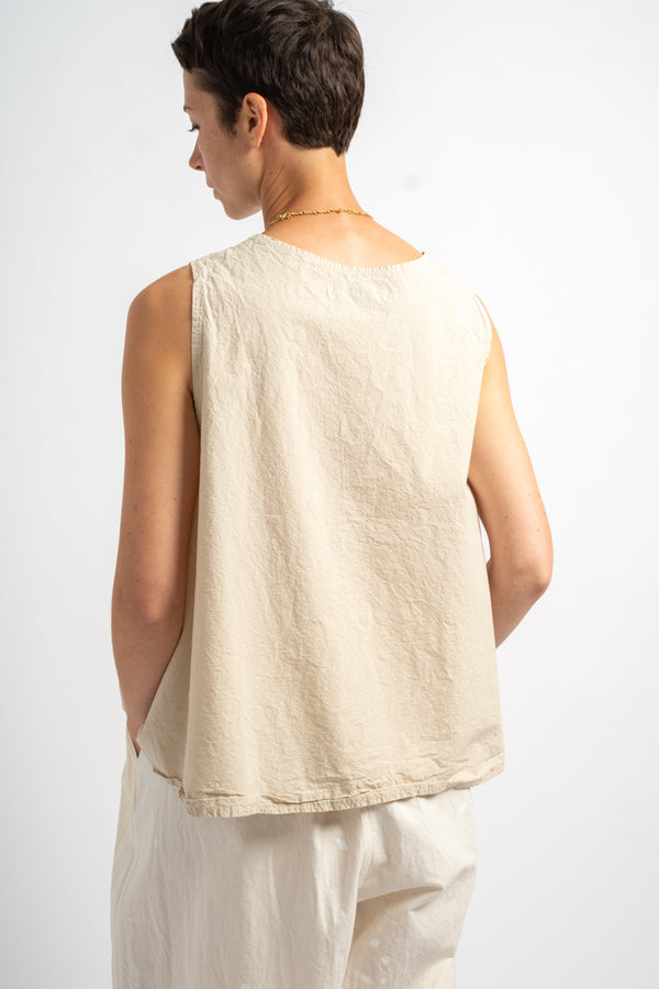 Shirink No-Sleeve Top in Beige