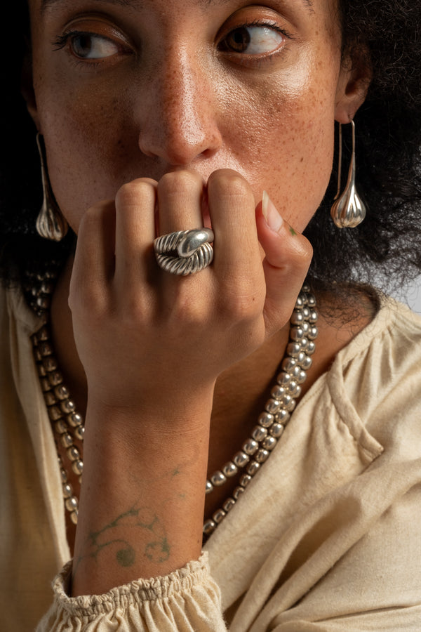 Sterling Yurman Style Interlocking Rope Ring
