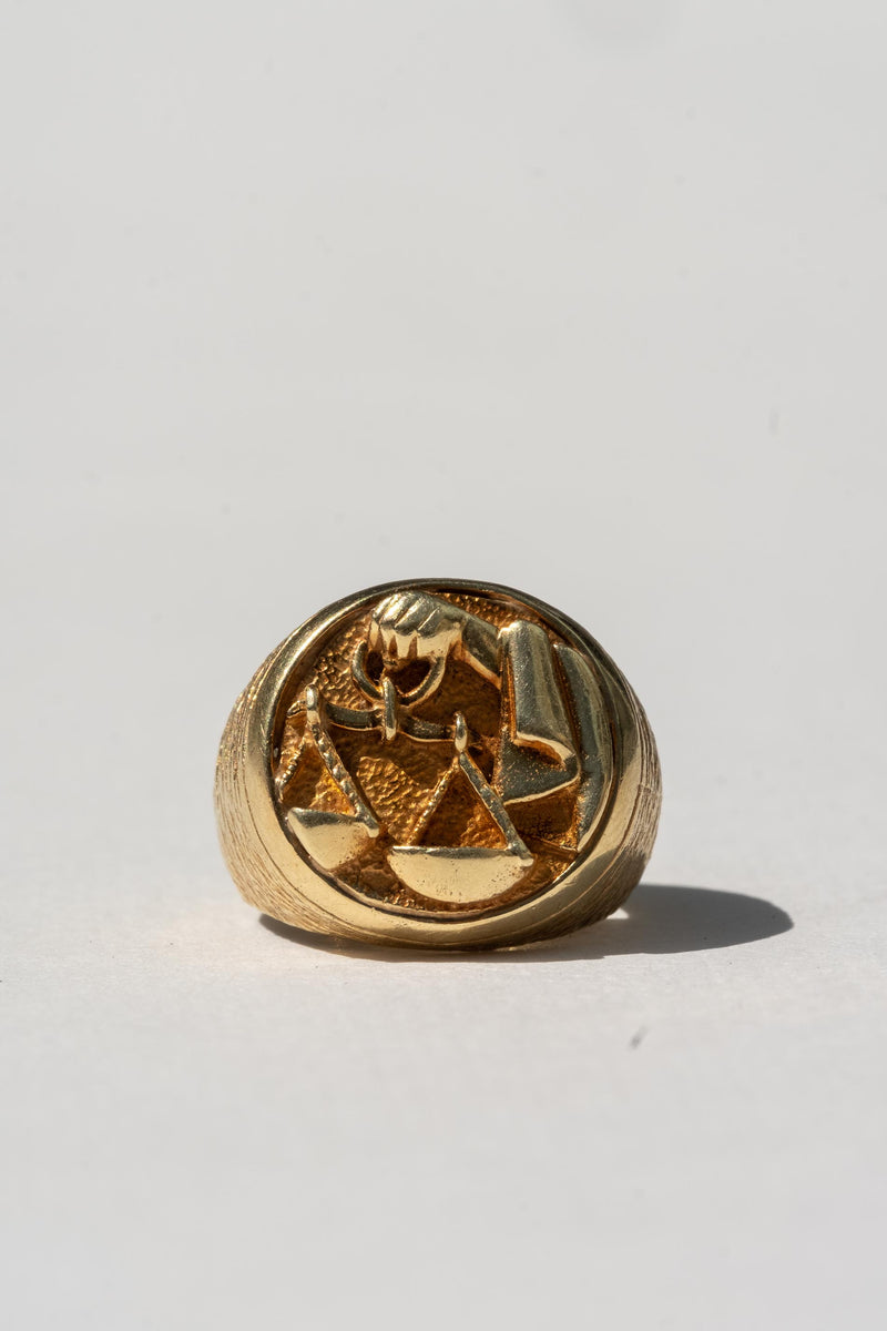 14K SCALES OF JUSTICE SIGNET RING