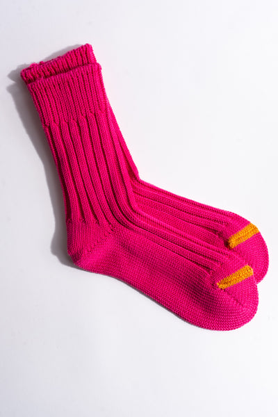 Chunky Ribbed Crew Sock in Dark Pink