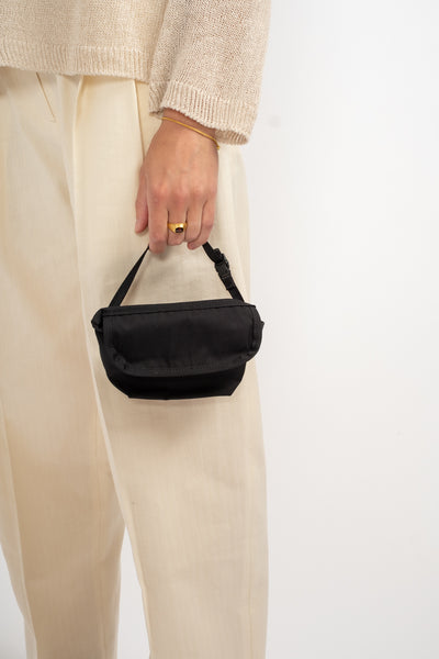 Gabardine Portable Messenger in Black