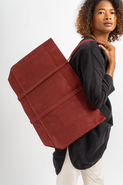 Large 6-Pocket Tote in Burgundy