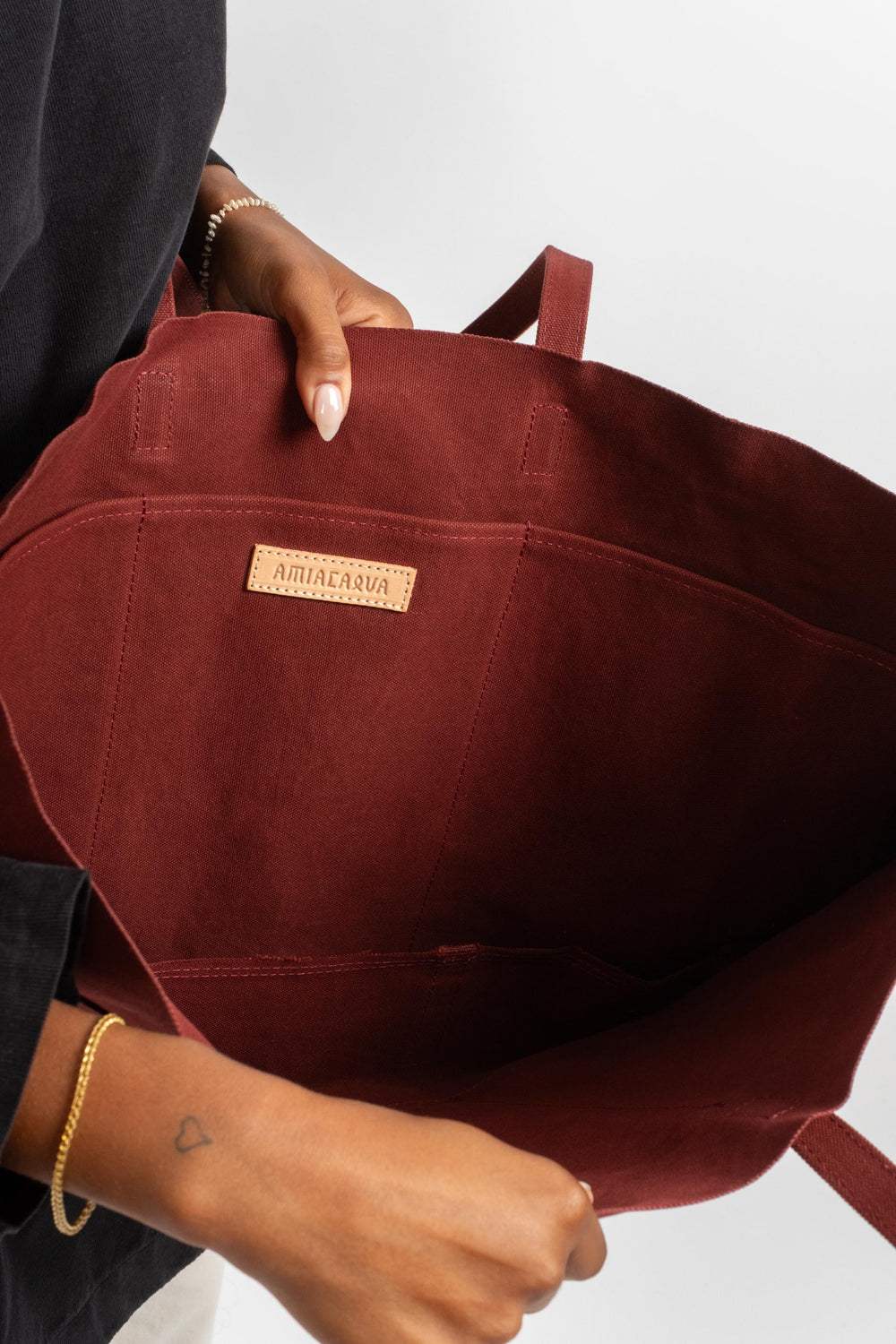 Large 6-Pocket Tote in Burgundy