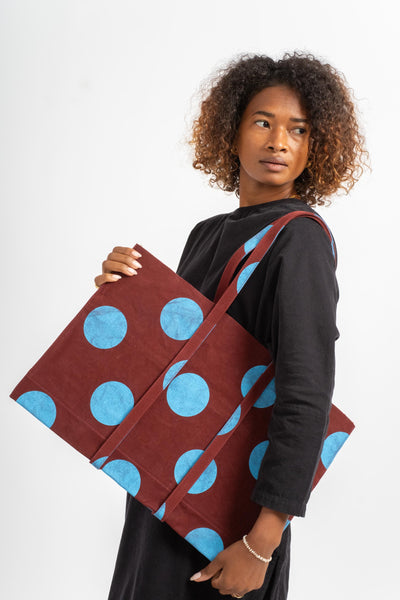 Medium Washed Canvas Tote in Sky Blue 2nd Dot