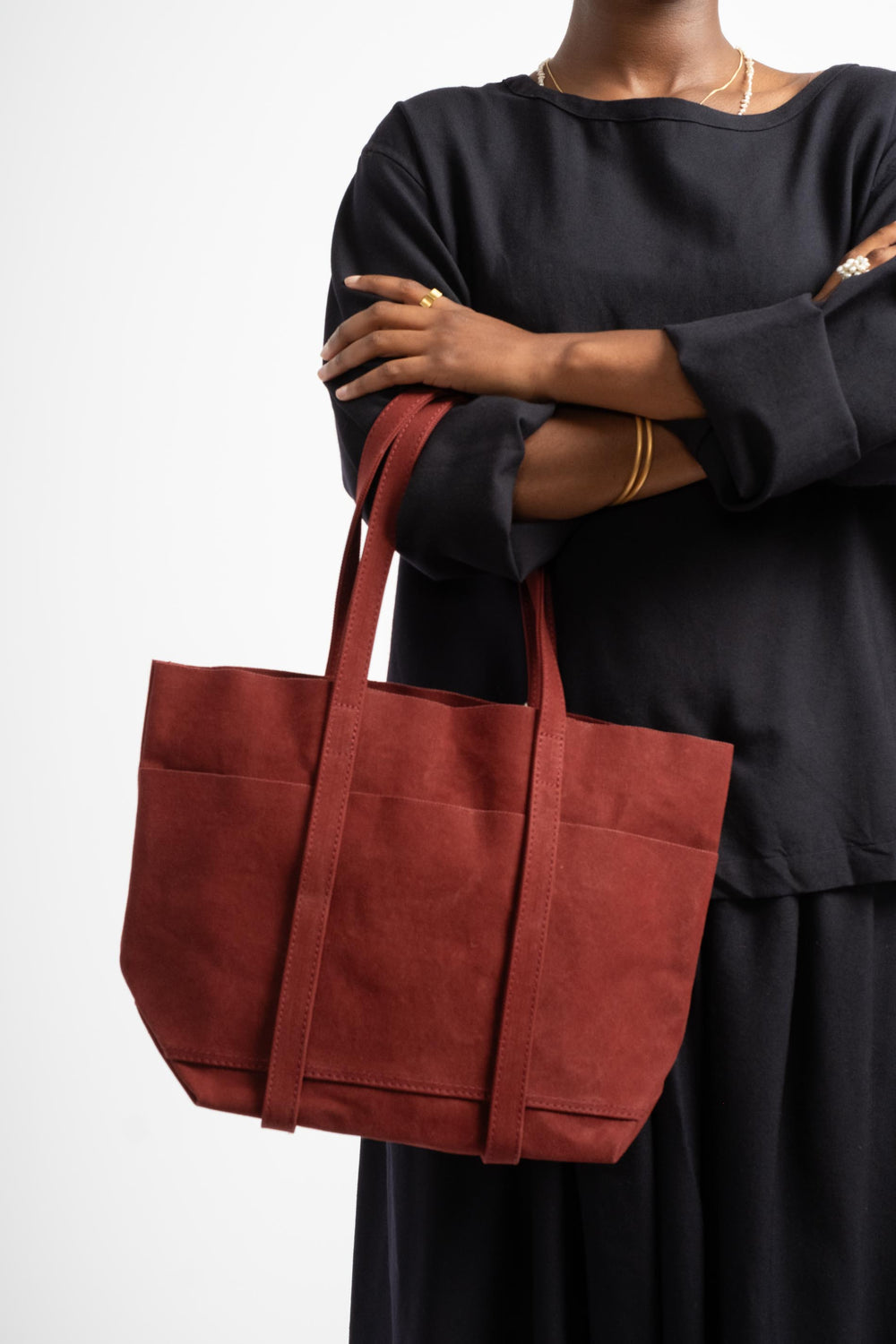 Small 6-Pocket Tote in Burgundy