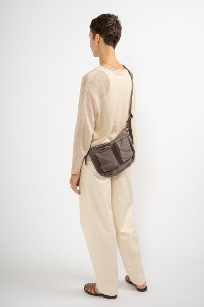 Small Split Yarn Bodybag in Grey