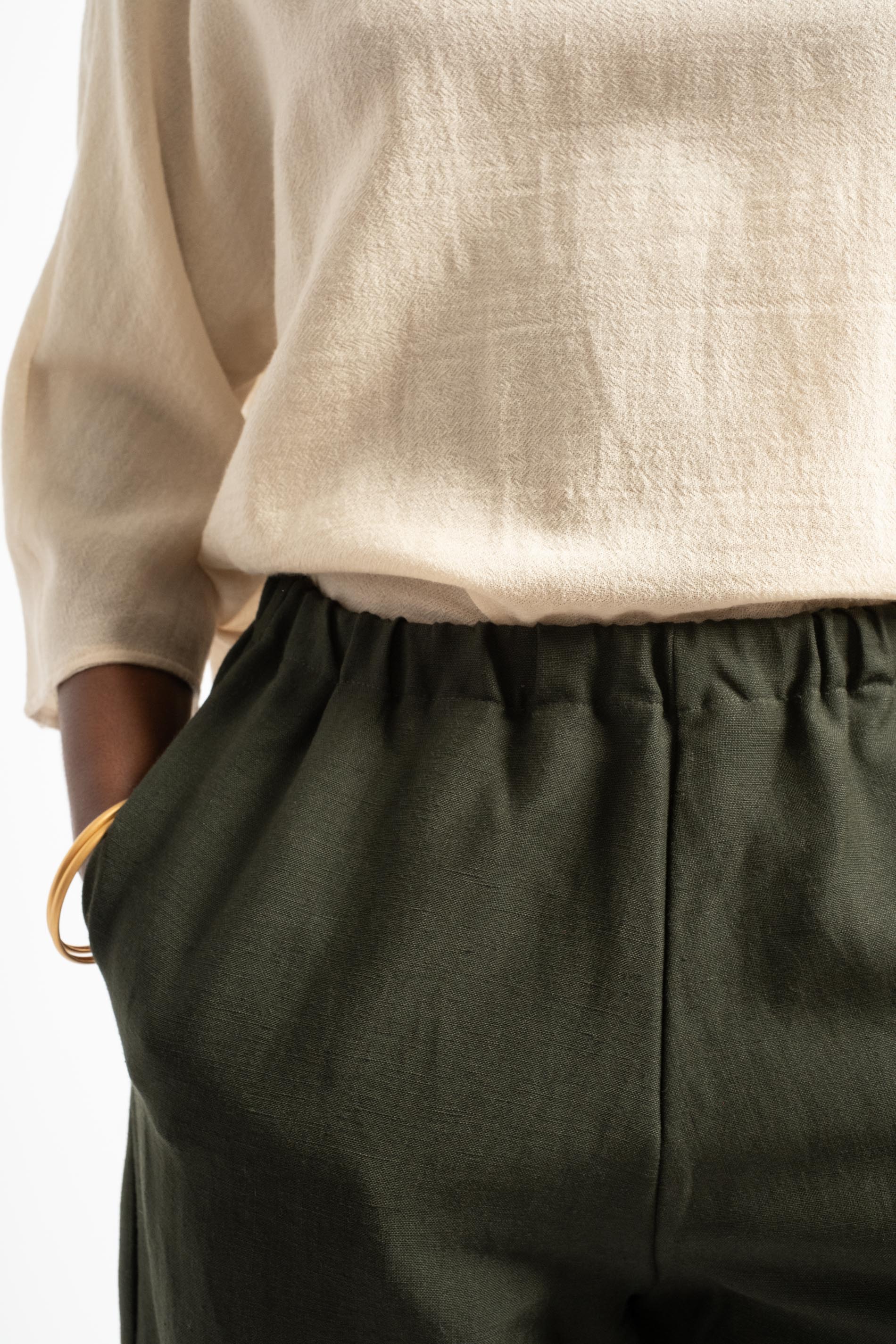 Linen & Wool Tapered Trousers — Blueberry – La Garçonne