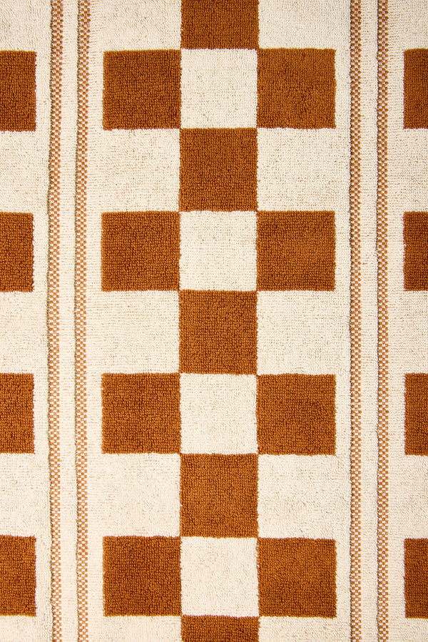 Busby Pool Towel in Fuyu + Chalk