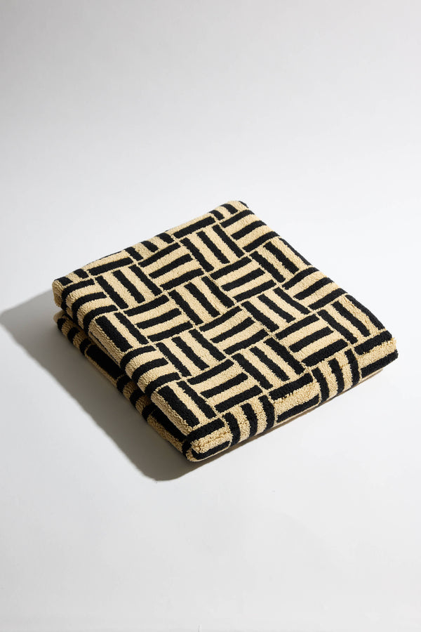 Saroma Bath Mat in Sand + Noir