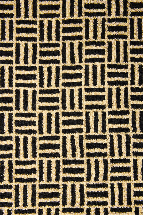 Torrens Hand Towel in Sand + Noir
