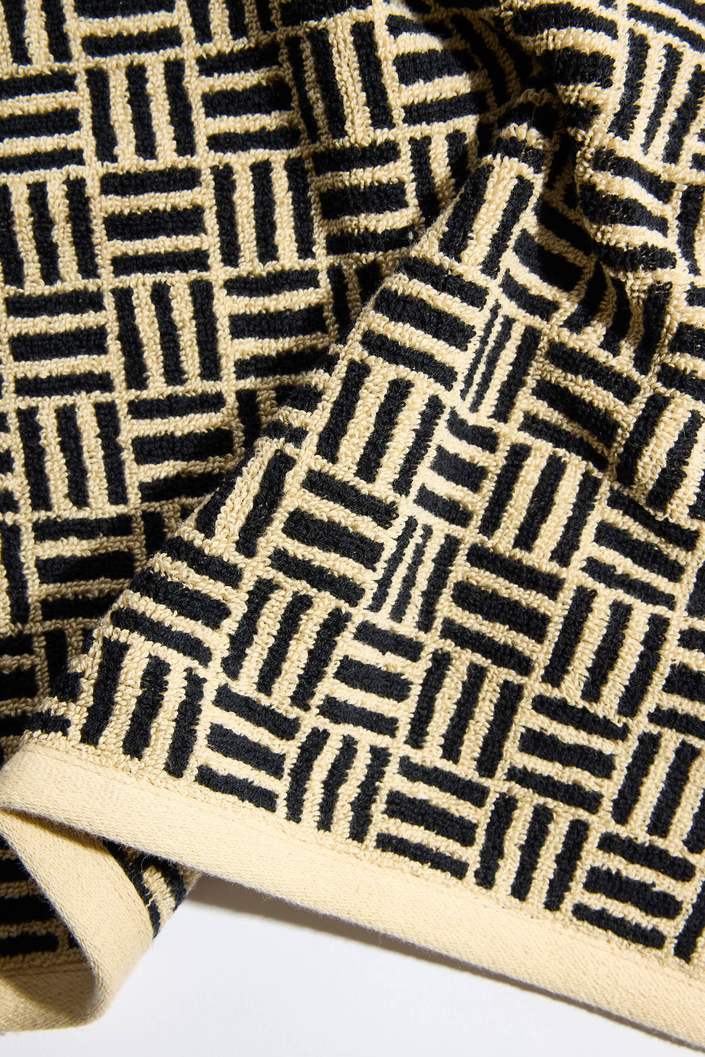 Torrens Hand Towel in Sand + Noir
